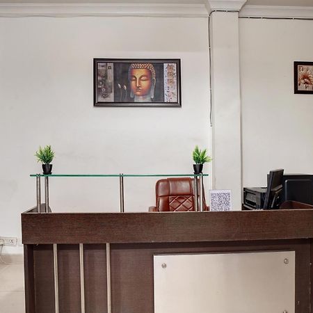 Nexhub Stay - Huda City Centre Gurgaon Exterior photo